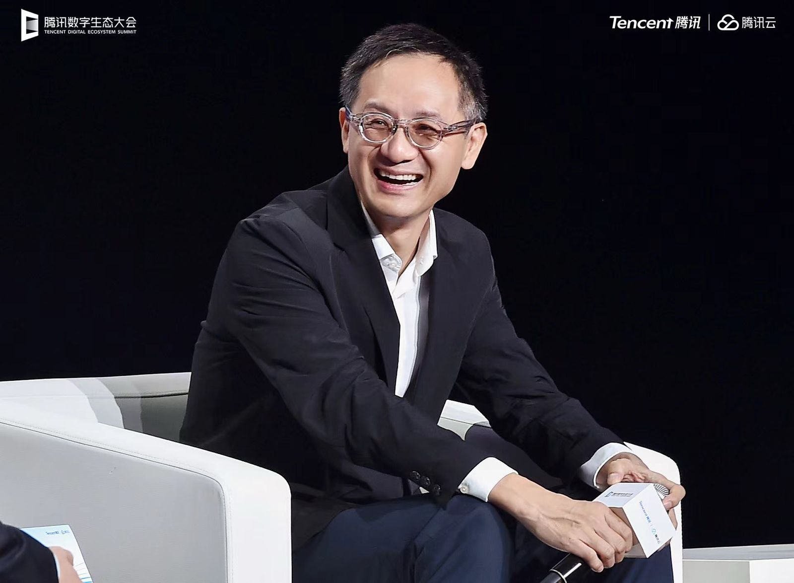 Dowson Tong